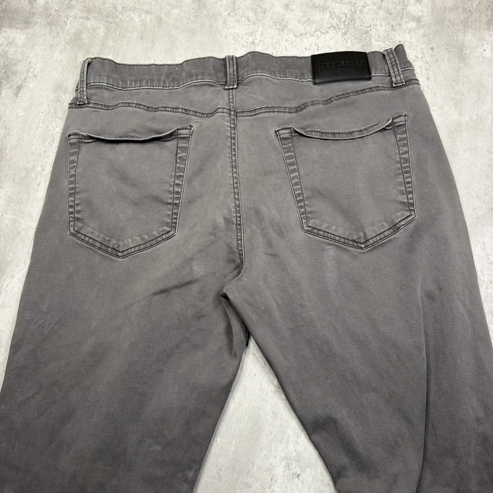 Lucky Brand 121 Slim Straight Grey Pants Mens 34x30 Casual Five Pocket Jeans